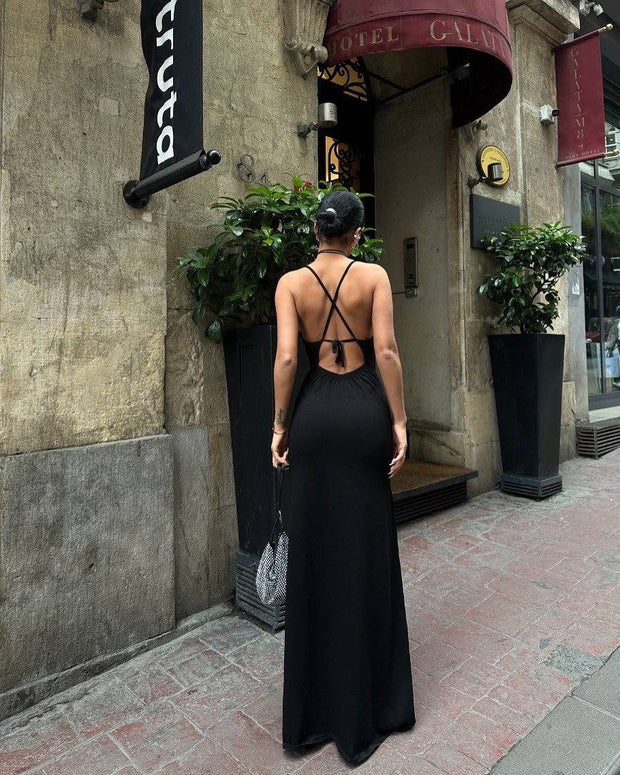 V-neck 3D effect knitted suspender dress