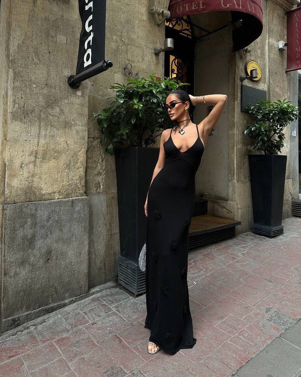 V-neck 3D effect knitted suspender dress