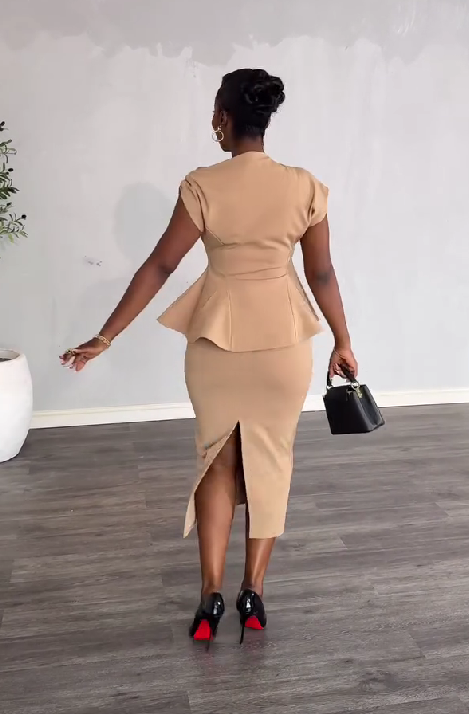Solid color fashion suit