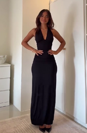 Deep V Sexy Sleeveless Lace-up Halter Dress