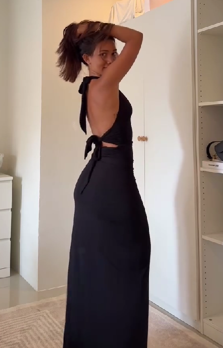 Deep V Sexy Sleeveless Lace-up Halter Dress