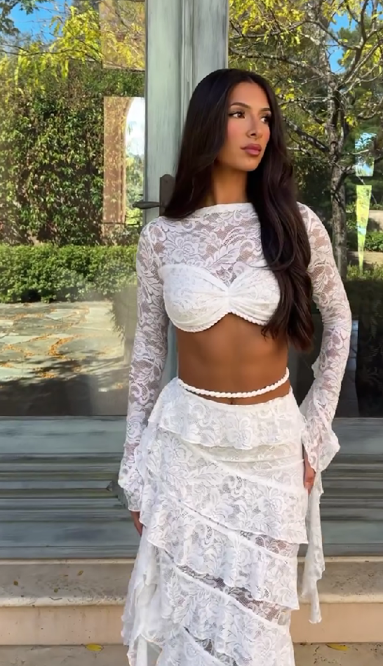 White lace ruffle suit