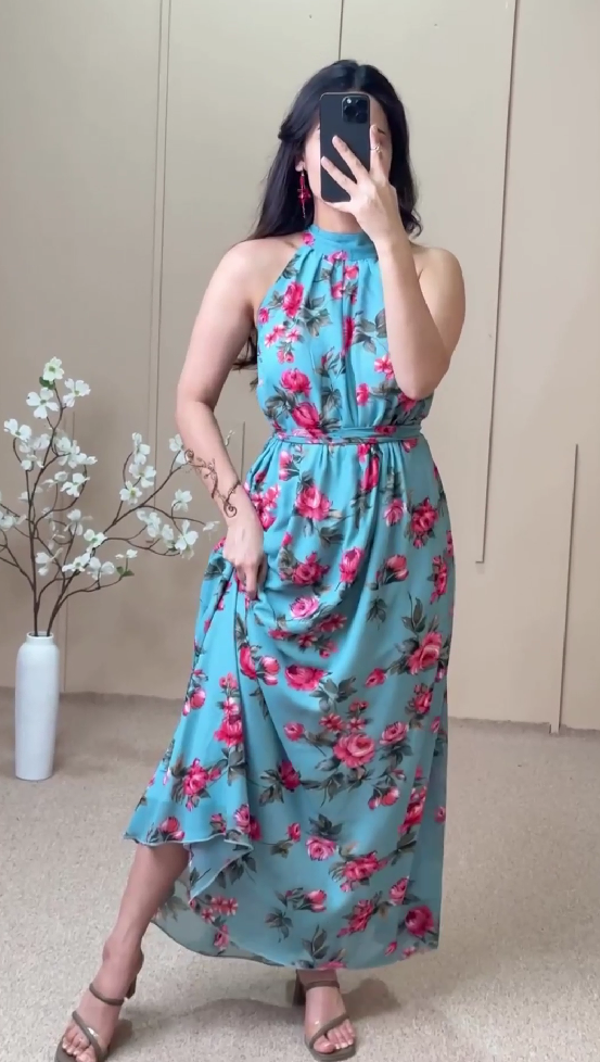 Blue Sleeveless Rose Print Dress