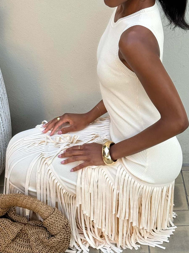 Sleeveless Knit Fringd Maxi Dress