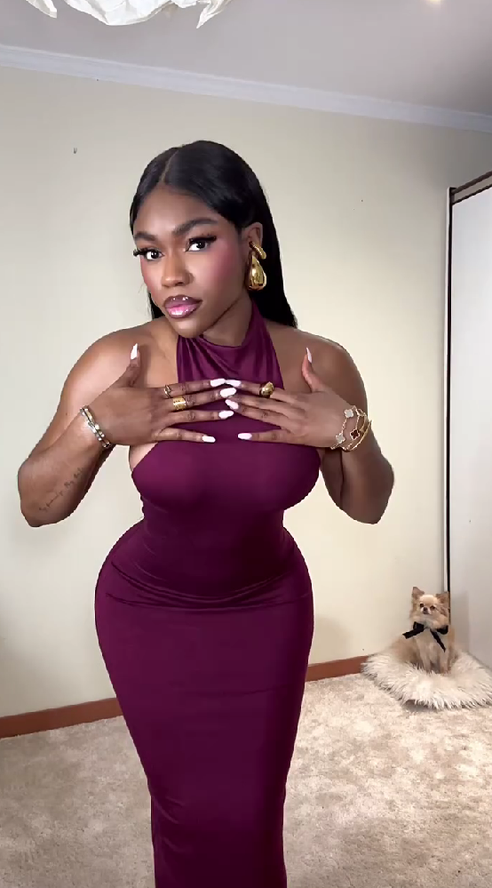 Solid color hot girl high collar dress