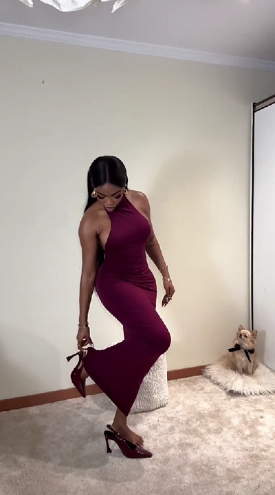 Solid color hot girl high collar dress