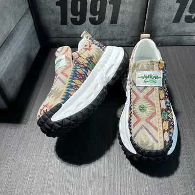 Democratic style canvas platform shoes