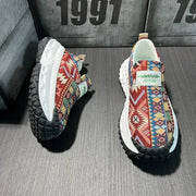 Democratic style canvas platform shoes