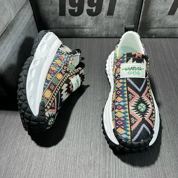 Democratic style canvas platform shoes