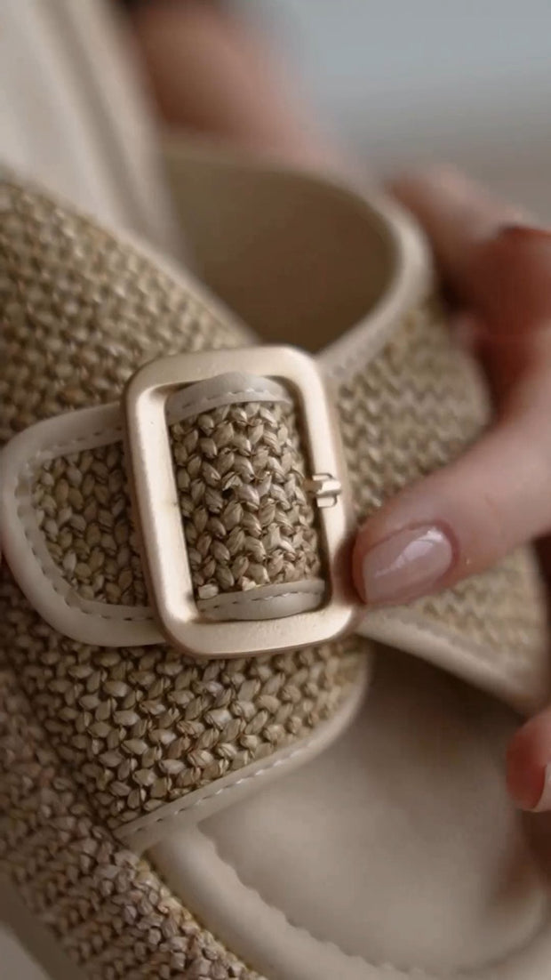 Wicker Buckle Detailed Wicker Women's Slippers