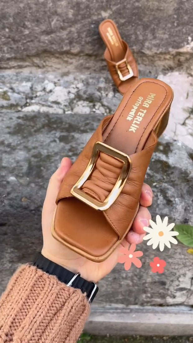 Square toe SS24 fashion metal mid-heel women's sandals